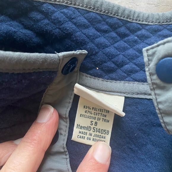 L.L. Bean Quilted 1/4 snap Colorblock pullover - Picture 6 of 8